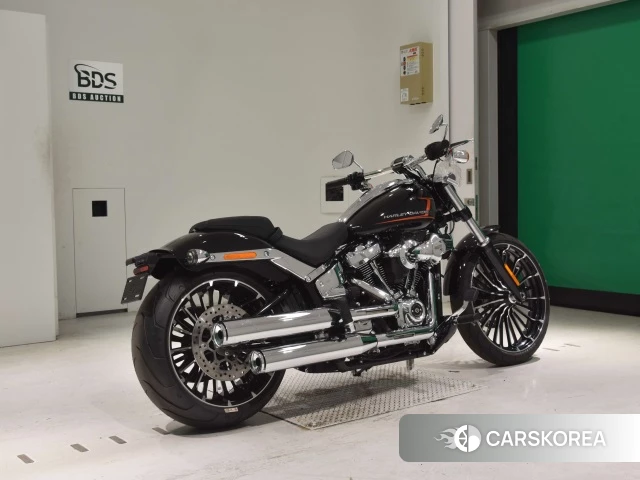 Проданный Harley-Davidson Softail Breakout FXBR 1920 2024 из Японии, фото 2