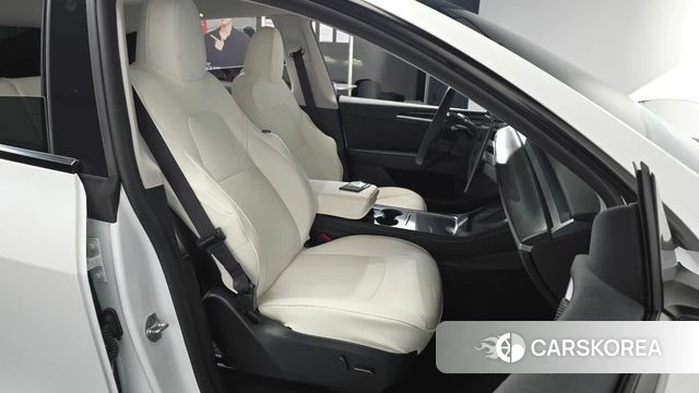 Tesla Model Y id 4474728 из Кореи 18