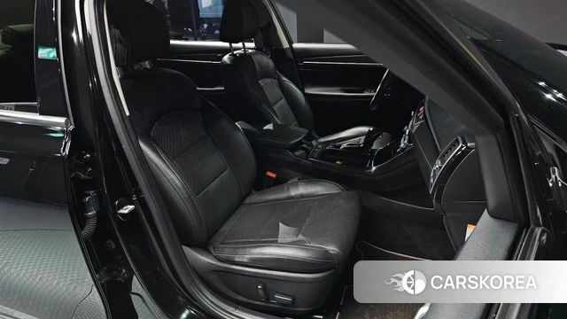 Hyundai Grandeur IG Hybrid id 4667646 из Кореи 18
