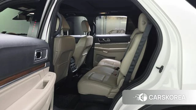 Ford Explorer id 4378165 из Кореи 18