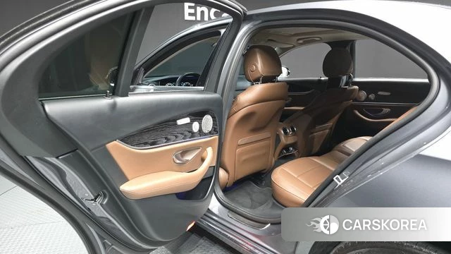 Mercedes-Benz E-Class W213 id 4563415 из Кореи 18