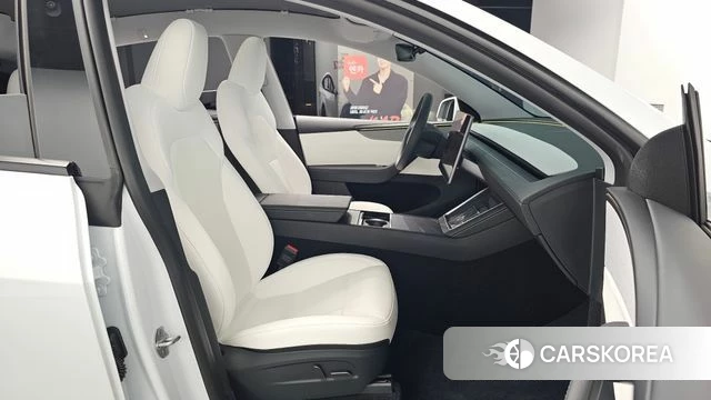Tesla Model Y id 4686415 из Кореи 18