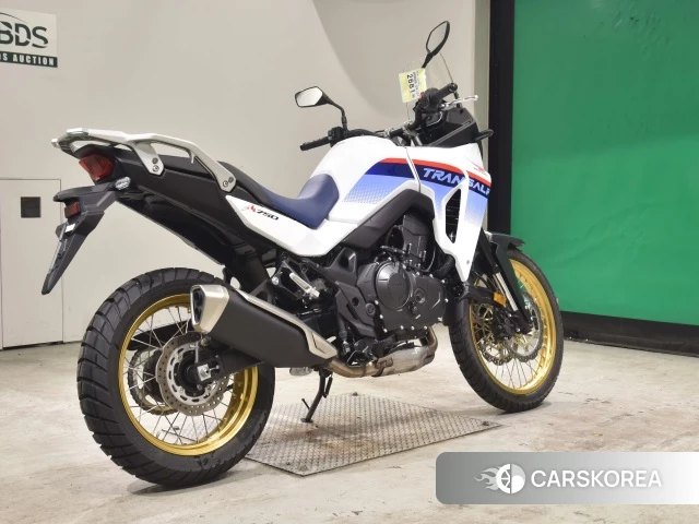Проданный Honda TRANSALP XL750 2023 из Японии