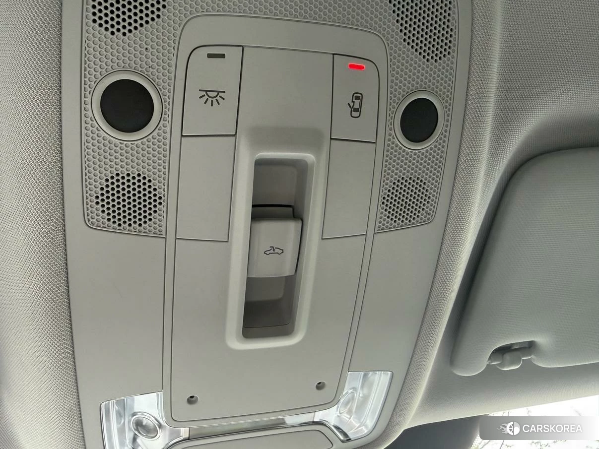 Audi Q2L e-tron id 4440613 из Китая 18