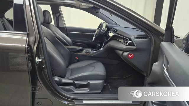 Toyota Camry (XV70) id 4403273 из Кореи 18
