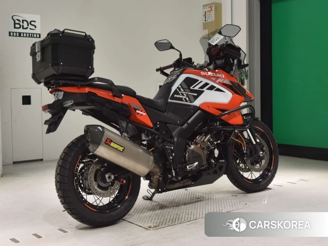 Проданный Suzuki V-STROM 1050XT 2020 из Японии, фото 2