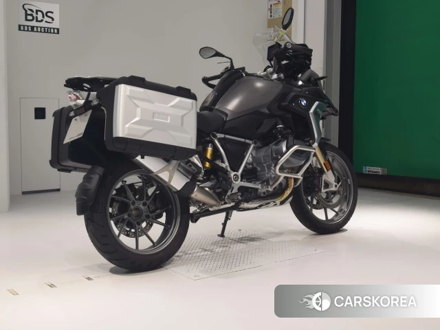 Проданный BMW R1250GS 2019 из Японии, фото 2