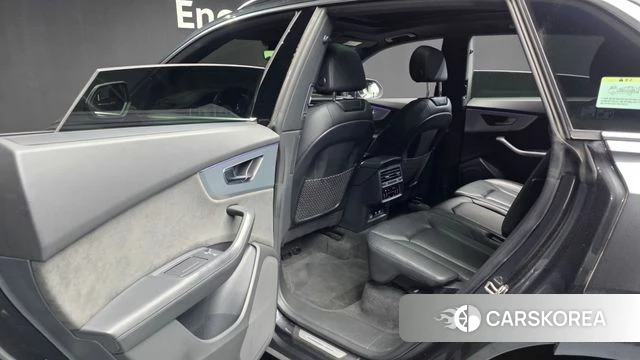 Audi Q8 (4M) id 4283758 из Кореи 18