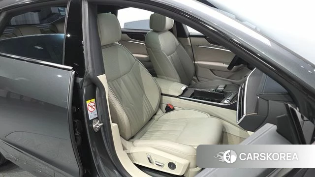 Audi A7 (4K) id 4303452 из Кореи 18