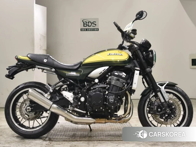 Kawasaki Z900RS id 3949308 из Японии 18