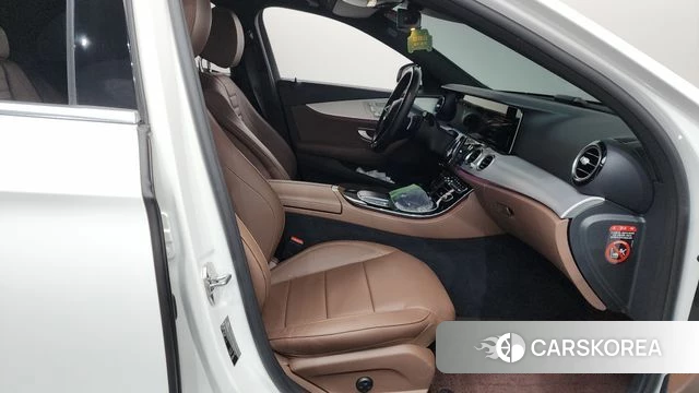 Mercedes-Benz E-Class W213 id 4581010 из Кореи 18