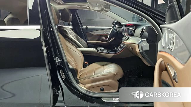 Mercedes-Benz E-Class W213 id 4371191 из Кореи 18