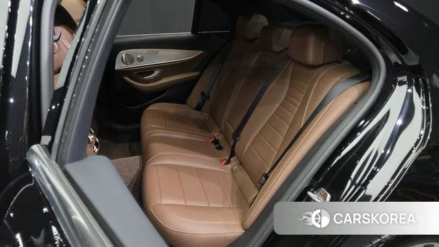 Mercedes-Benz E-Class W213 id 4881398 из Кореи 18