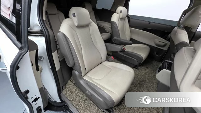 Kia The New Carnival 4th Generation id 4488244 из Кореи 18