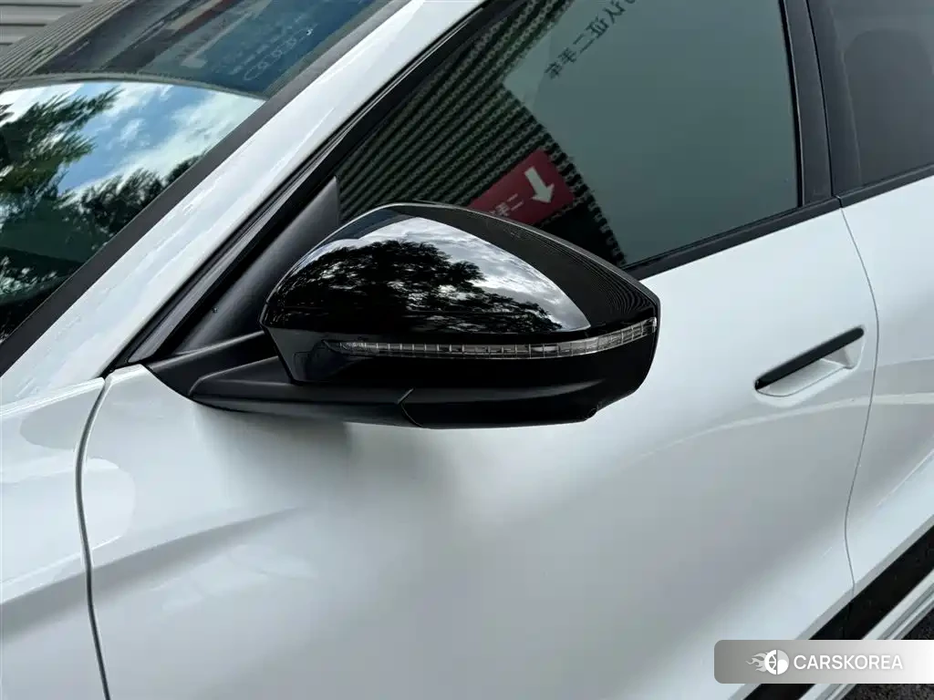Audi Q6L e-tron id 4554065 из Китая 18