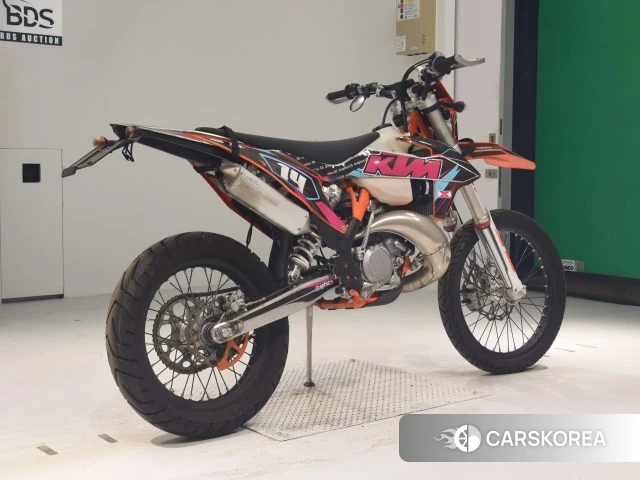 Проданный KTM 150EXC 2023 из Японии, фото 2