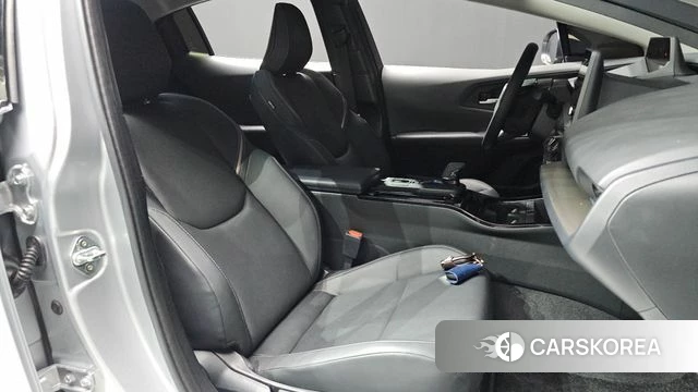 Toyota Prius 5th Generation id 4778356 из Кореи 18