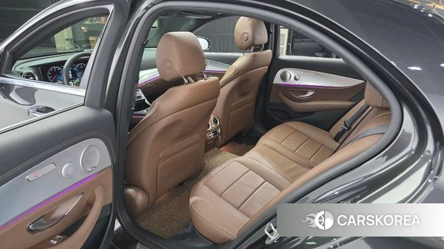 Mercedes-Benz E-Class W213 id 4657435 из Кореи 18