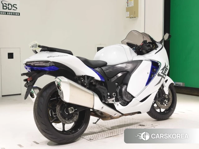Проданный Suzuki GSX1300R HAYABUSA 2022 из Японии