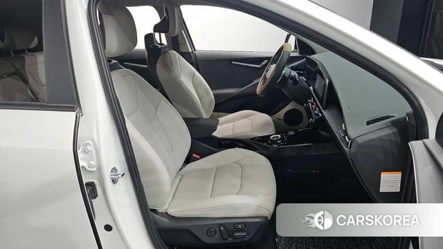 Kia Di Ol Nu Niro id 4695851 из Кореи 18