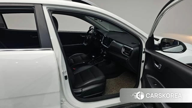 Kia Stonic id 4435673 из Кореи 18
