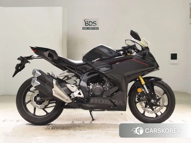 Honda CBR250RR ABS id 3946988 из Японии 17