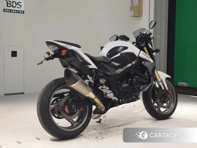 Проданный Suzuki GSR750 ABS 2013 из Японии, фото 2