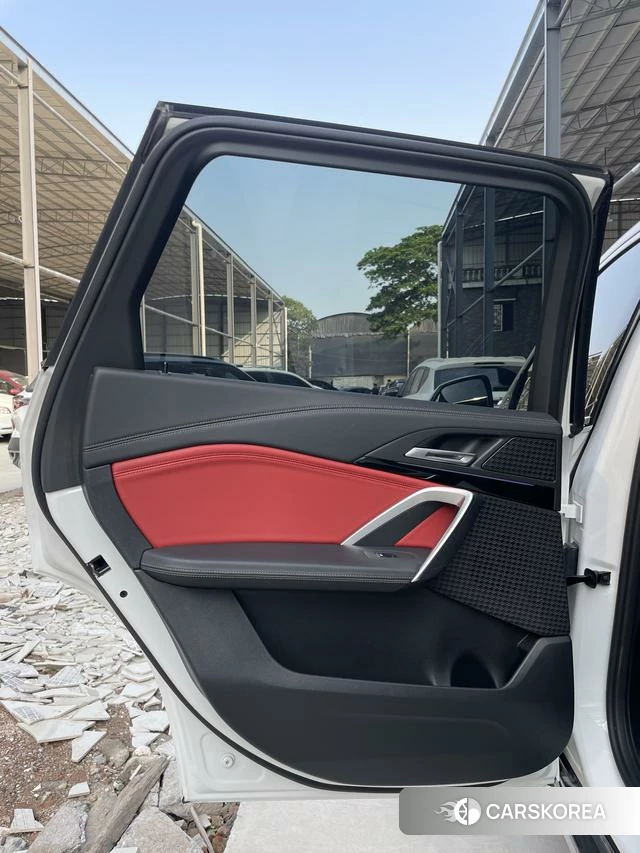 BMW X1 id 4301711 из Китая 18