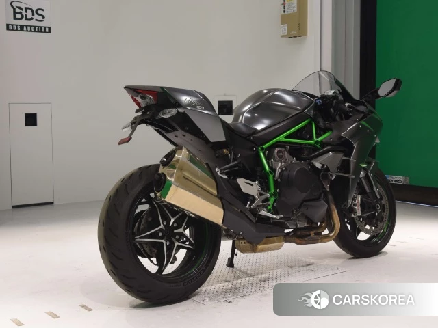 Проданный Kawasaki NINJA H2 CARBON 2019 из Японии, фото 2