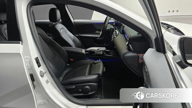 Mercedes-Benz A-Class W177 id 4562077 из Кореи 18