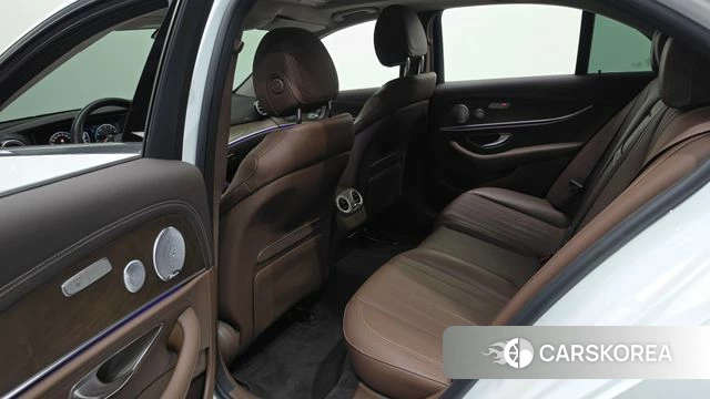 Mercedes-Benz E-Class W213 id 4785225 из Кореи 18