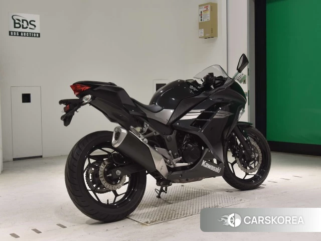 Проданный Kawasaki NINJA 250 2017 из Японии, фото 2