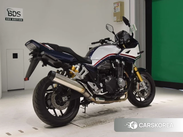 Проданный Honda CB1300SF BOLDOR SP 2019 из Японии, фото 2