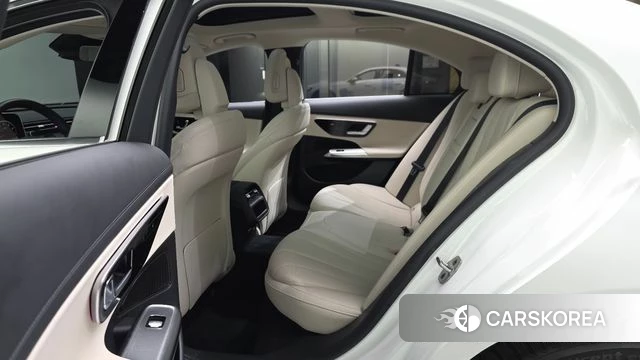 Mercedes-Benz E-Class W214 id 4862888 из Кореи 18