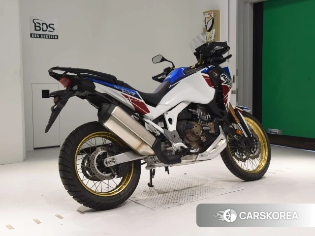 Проданный Honda CRF1100L AFRICA TWIN DCT 2023 из Японии, фото 2
