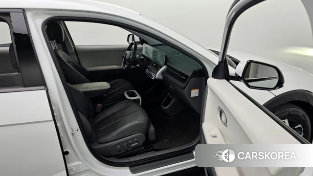 Hyundai Ionic 5 id 4524549 из Кореи 18