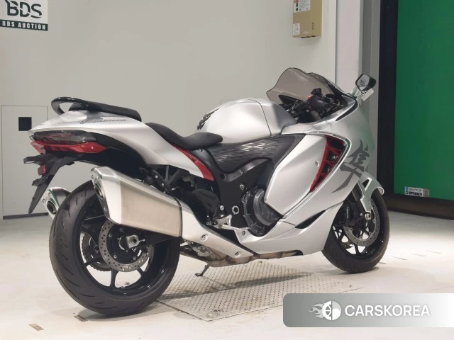 Проданный Suzuki GSX1300R HAYABUSA 2022 из Японии
