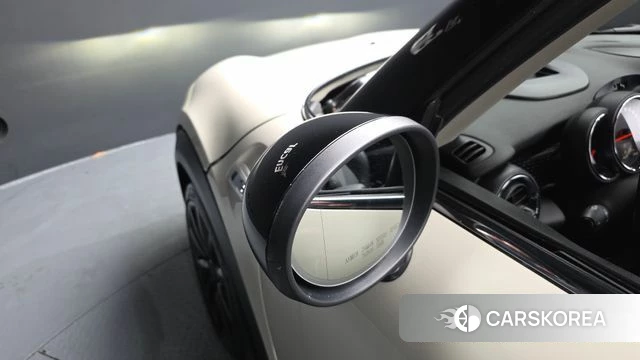 Mini Cooper S id 4727705 из Кореи 18