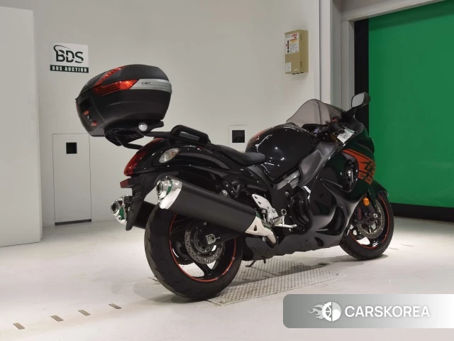 Проданный Suzuki GSX1300R HAYABUSA 2018 из Японии, фото 2