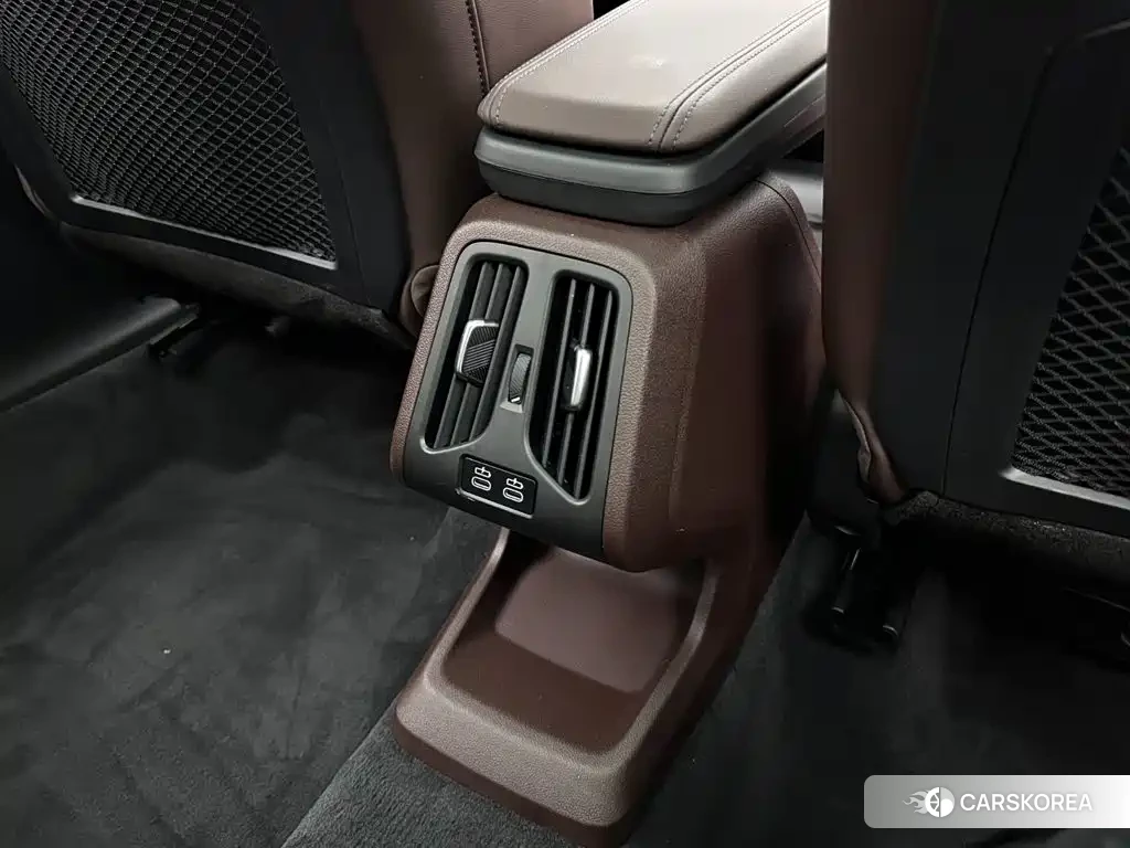 BMW X1 id 4599652 из Китая 18