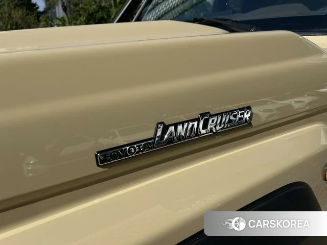 Toyota Land Cruiser 70 Series id 4265954 из Китая 18