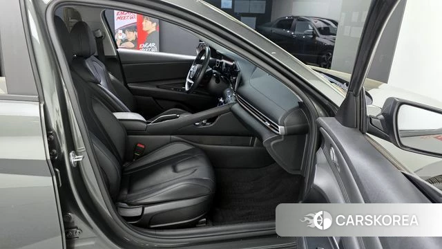 Hyundai Avante (CN7) id 4232254 из Кореи 18