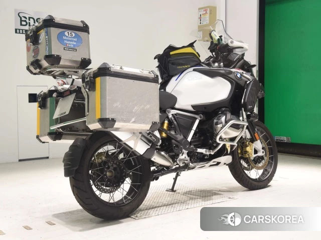 Проданный BMW R1250GS ADVENTURE 2021 из Японии