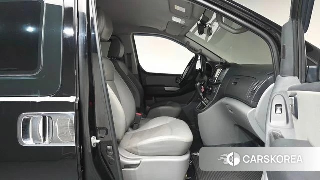 Hyundai The New Grand Starex id 4754835 из Кореи 18