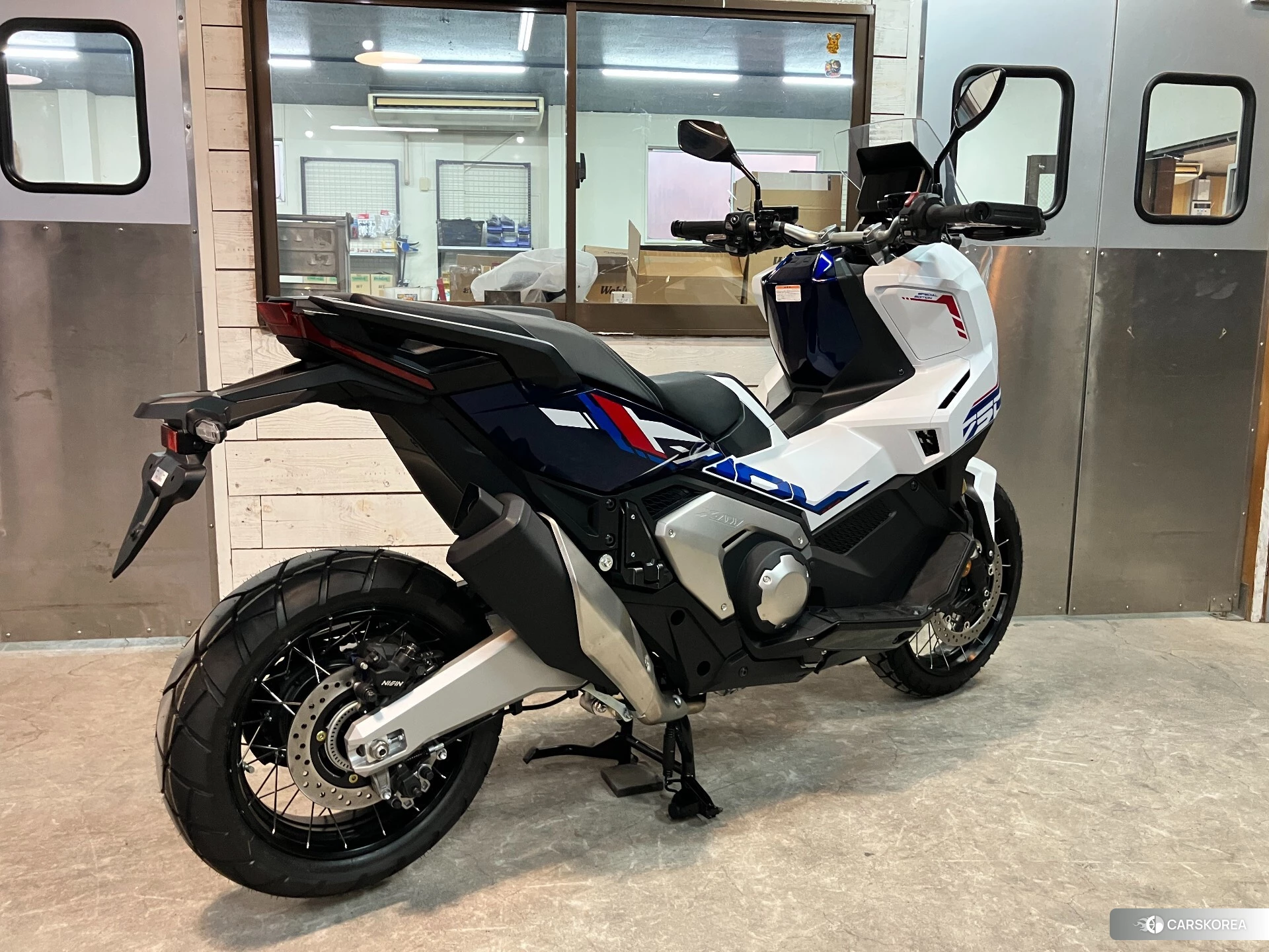 Проданный Honda X-ADV 750 id 4348029 из Японии, фото 18