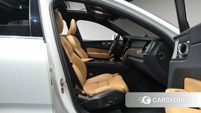 Volvo XC60 second Generation id 4687368 из Кореи 18
