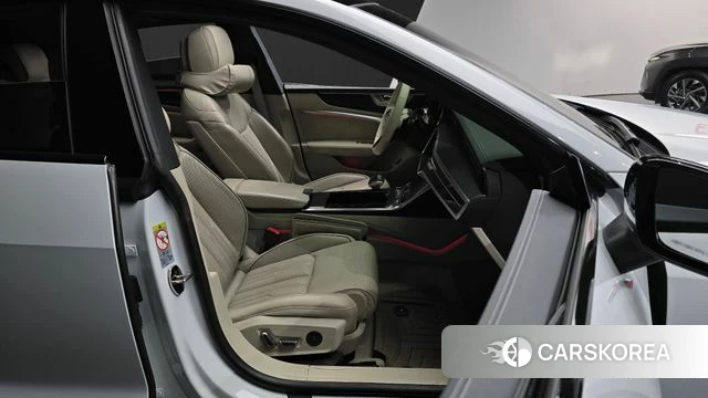 Audi A7 (4K) id 4245532 из Кореи 18
