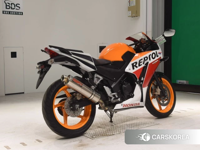 Проданный Honda CBR250R ABS 2015 из Японии, фото 2