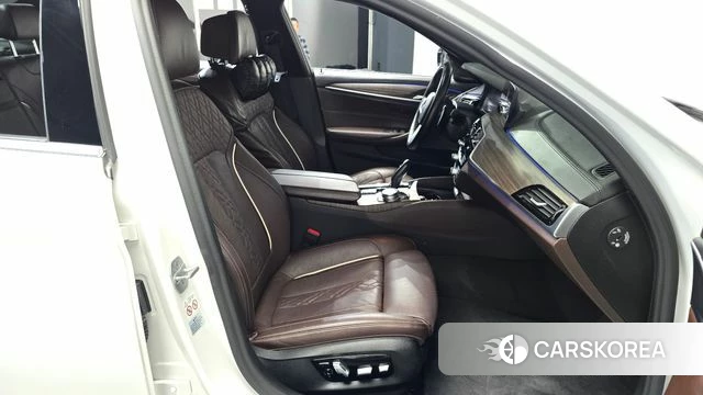 BMW 5 Series (G30) id 4894823 из Кореи 18