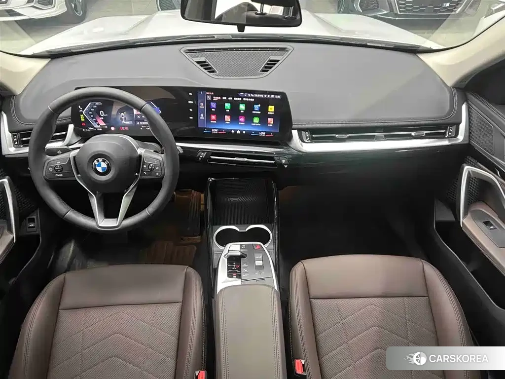 BMW X1 id 4628020 из Китая 18